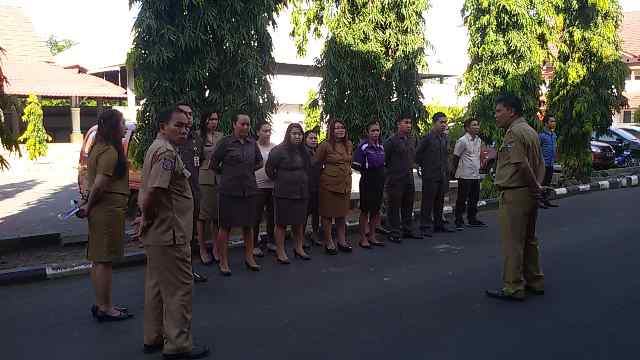 Terlambat, ASN Minsel Bakal Apel di Luar Kantor Bupati